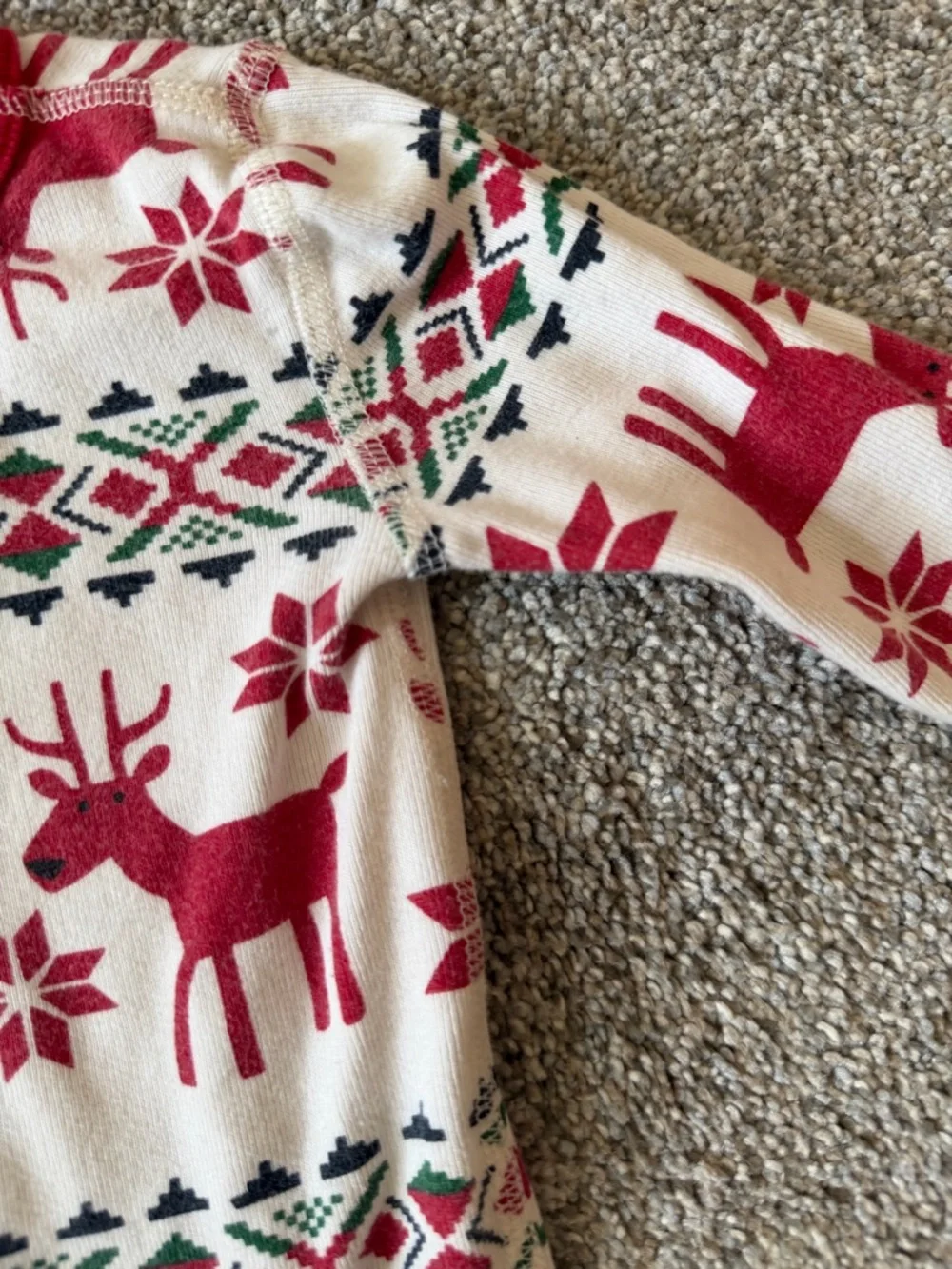 Hanna Andersson Long John Pajama Set in Dear Deer Red White Fair Isle Size 2